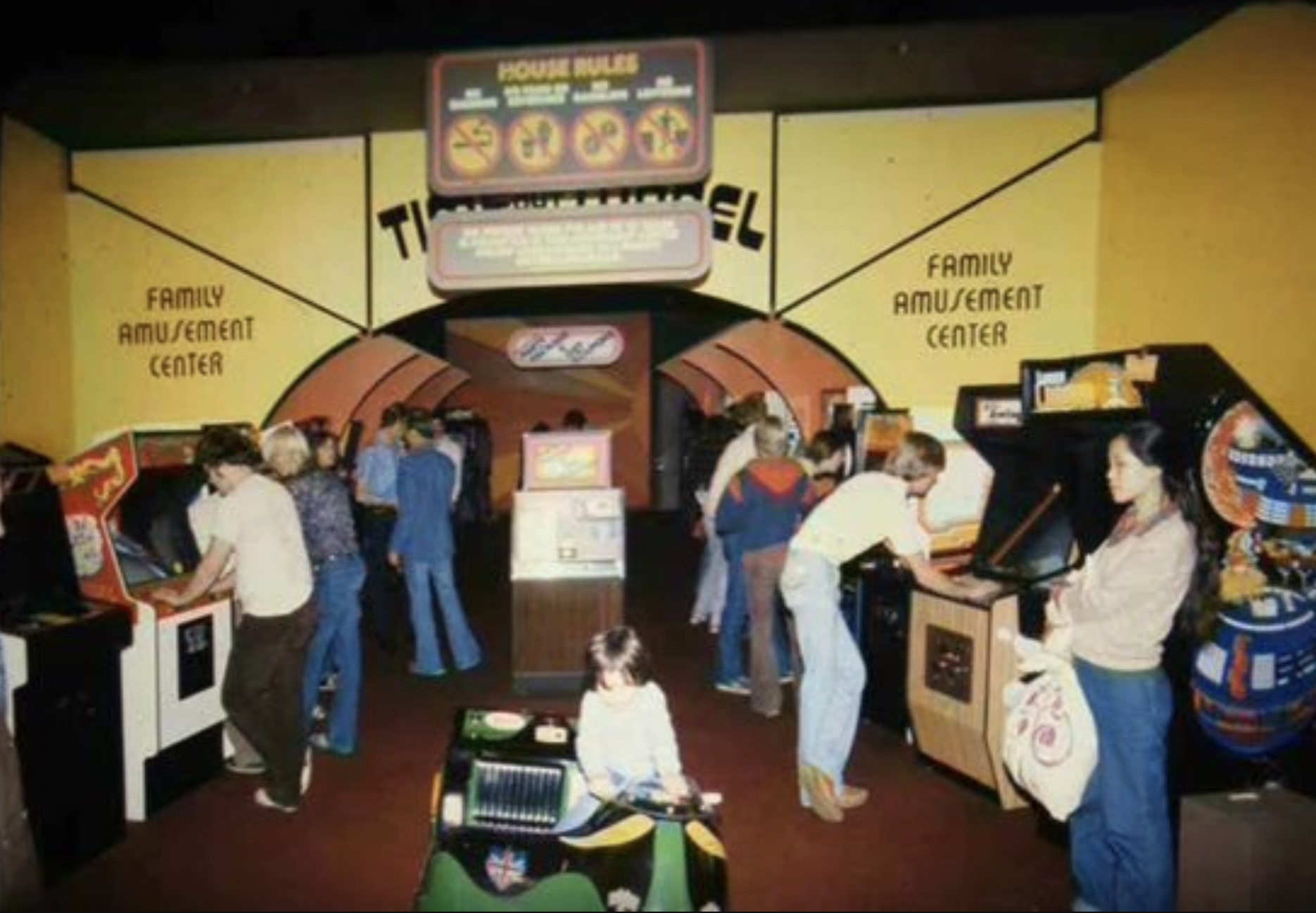 The Family Amusement Center 